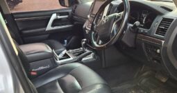 Land Cruiser ZX 2018