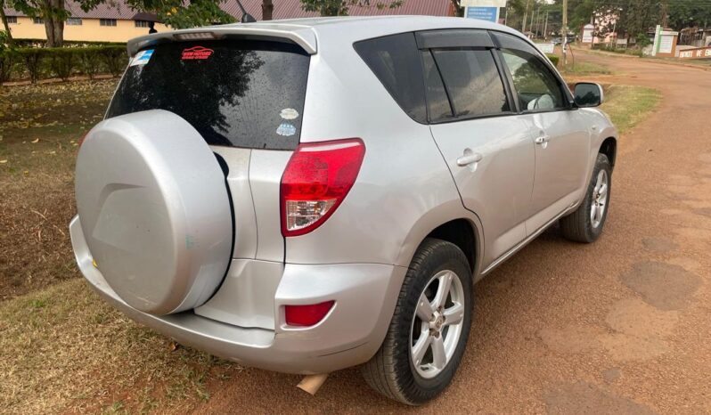 Toyota RAV4 2006 full