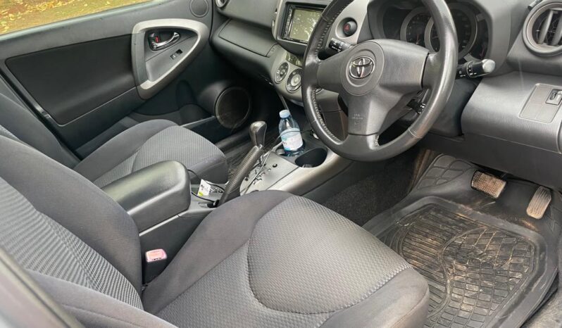 Toyota RAV4 2006 full
