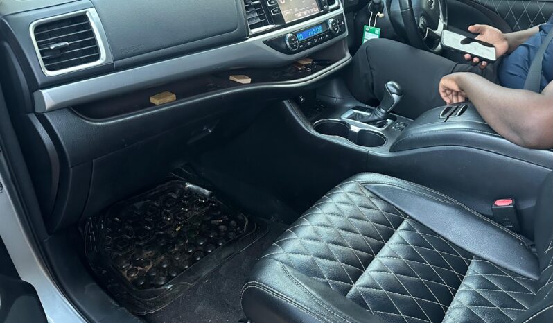 Toyota Kluger 2018 full
