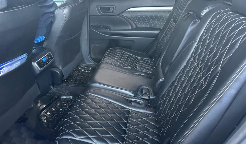 Toyota Kluger 2018 full