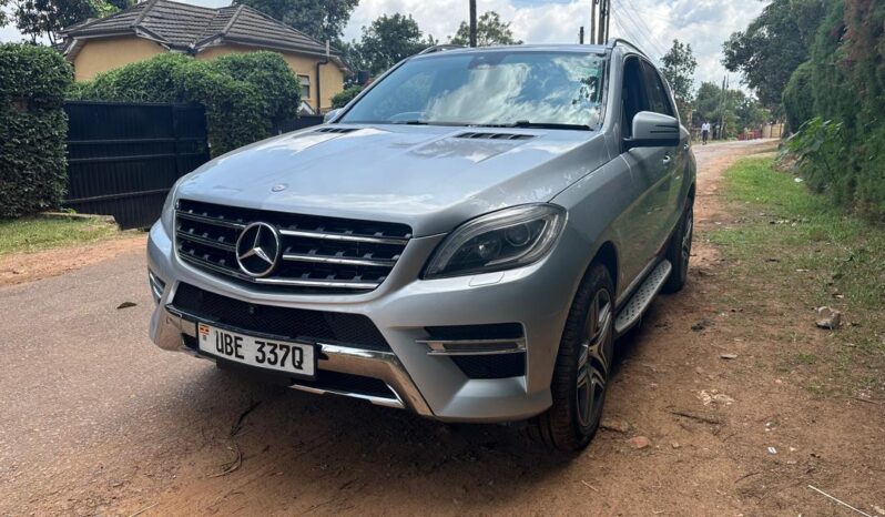 Mercedes-Benz GLE 2012 full