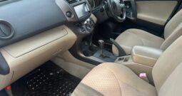 Toyota vanguard 2010