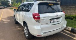 Toyota vanguard 2010