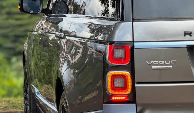 Range rover vogue 2019 full